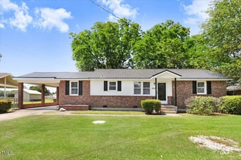 406 Cardinal Dr, Goldsboro, NC 27534