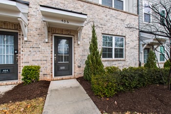 406 Clementine Dr, Cary, NC 27519