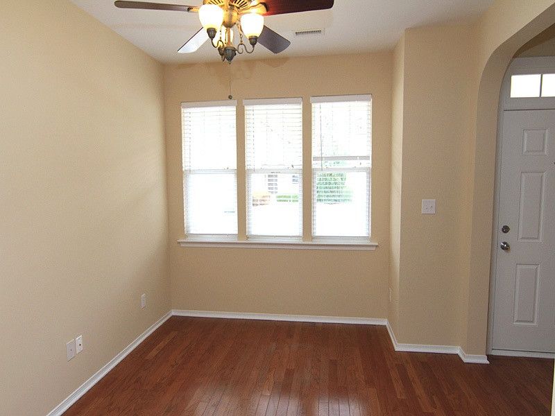 406 Courthouse Dr, Morrisville, NC 27560