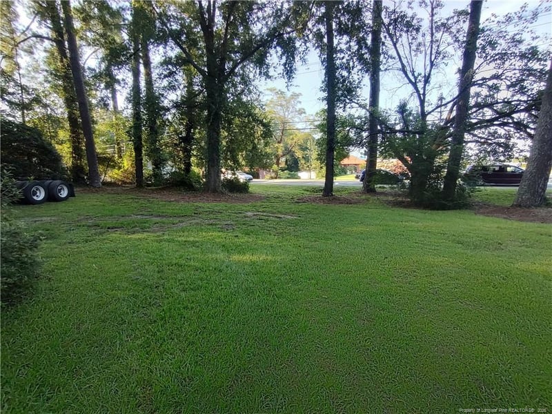 406 Courtland Dr, Sanford, NC 27330