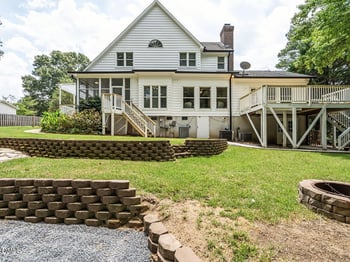 406 Cricket Hearth Rd, Sanford, NC 27330
