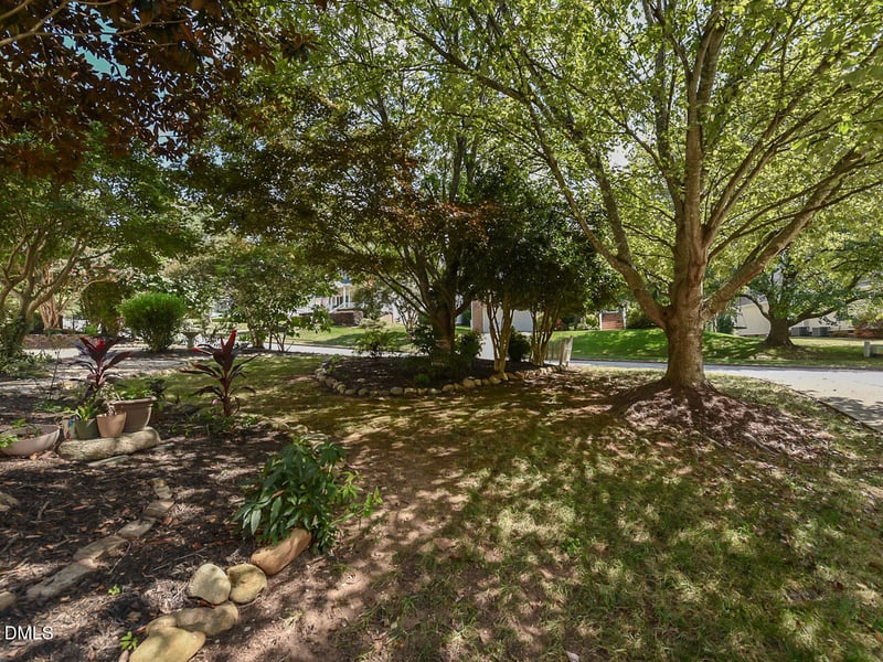406 Cricketfield Ln, Cary, NC 27518