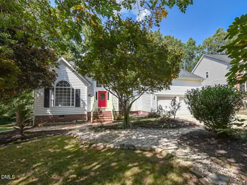 406 Cricketfield Ln, Cary, NC 27518