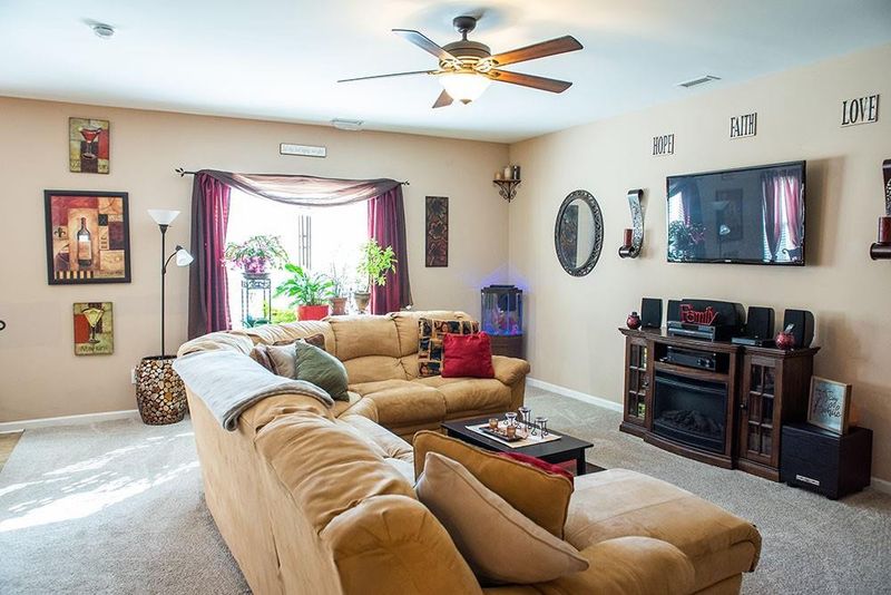 406 Five Pine Ct, Mebane, NC 27302
