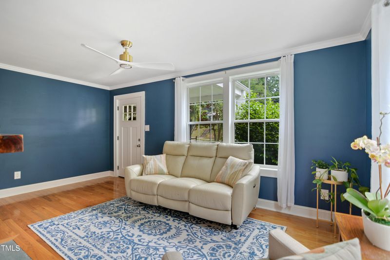 406 Glascock St, Raleigh, NC 27604