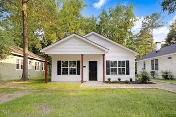 406 Granville St, Dunn, NC 28334