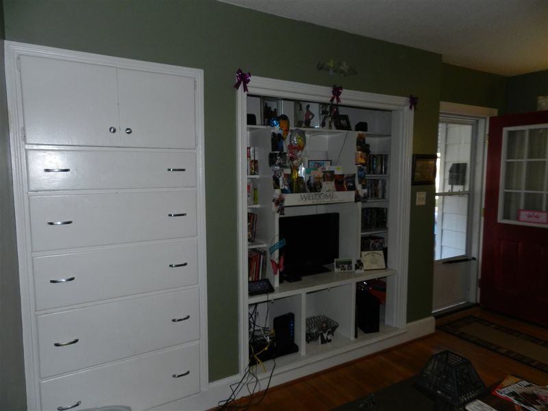 406 Hammond St E, Durham, NC 27704