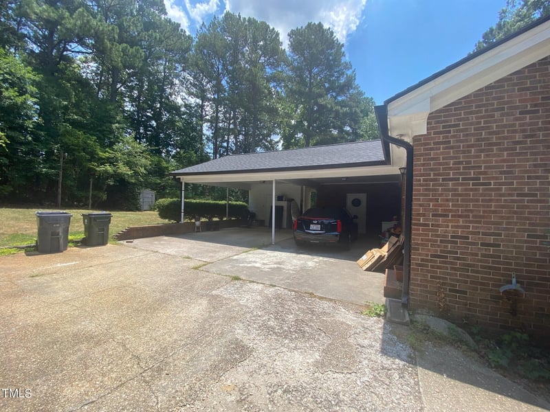 406 Hillcrest Rd, Apex, NC 27502