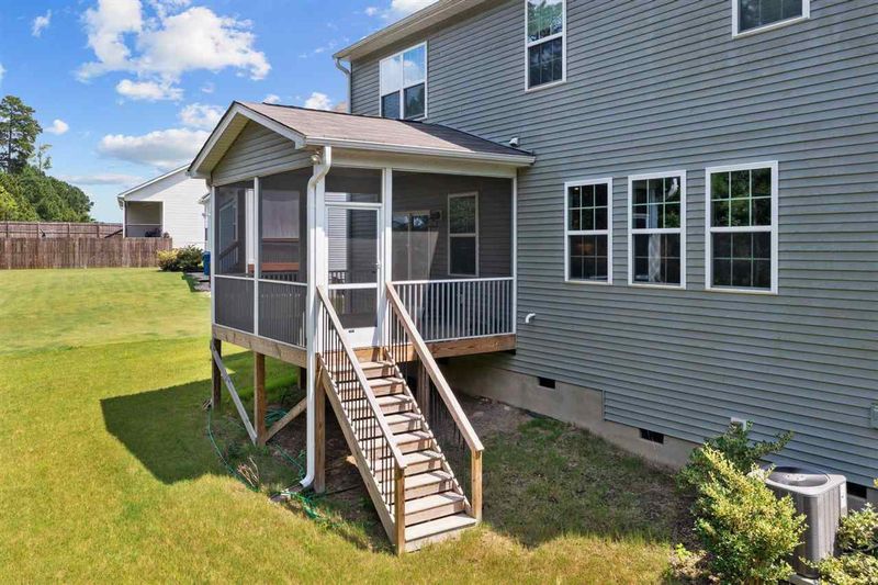 406 Holly Blossom Dr, Durham, NC 27713