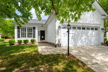 406 Indian Elm Ln, Cary, NC 27519