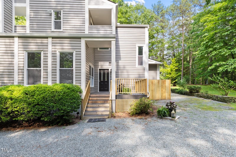 406 Johns Woods Rd, Chapel Hill, NC 27516