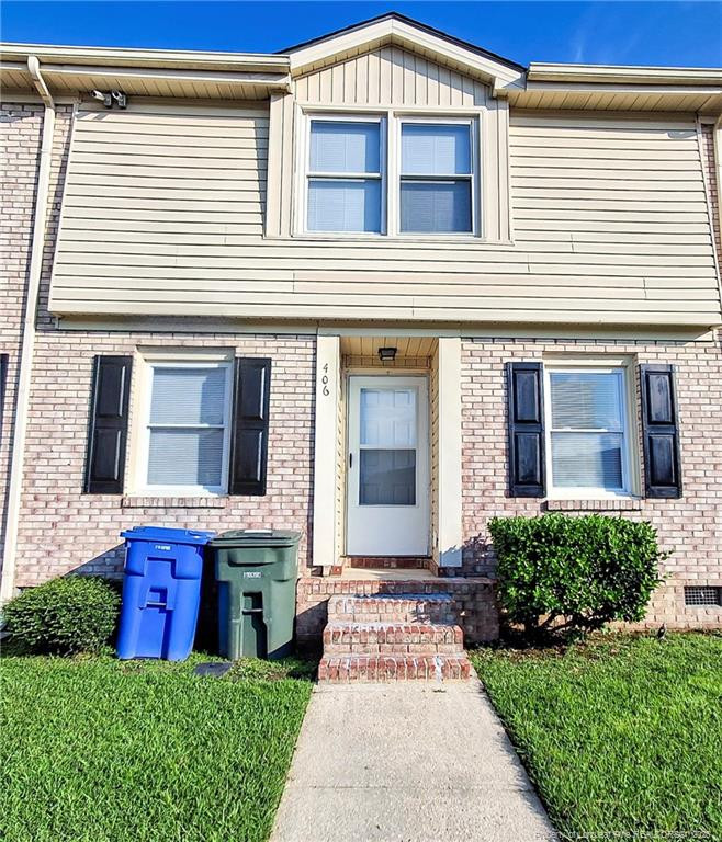 406 Kirkcaldy Ct, Fayetteville, NC 28314