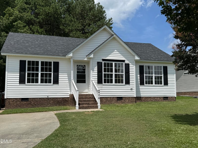 406 Landing Place Dr, Wendell, NC 27591