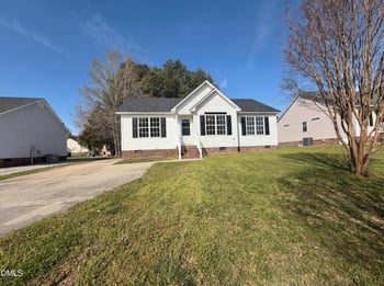 406 Landing Place Dr, Wendell, NC 27591