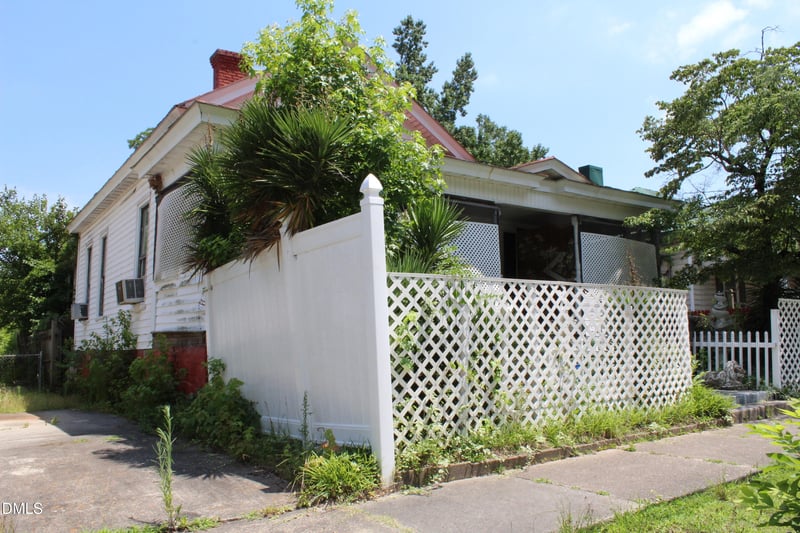 406 Leslie St, Goldsboro, NC 27530
