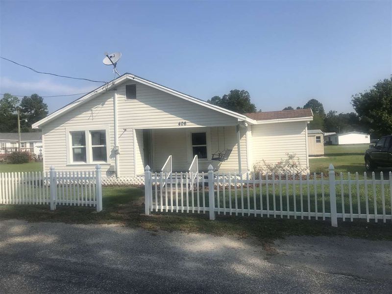 406 Mason Dr, Erwin, NC 28339