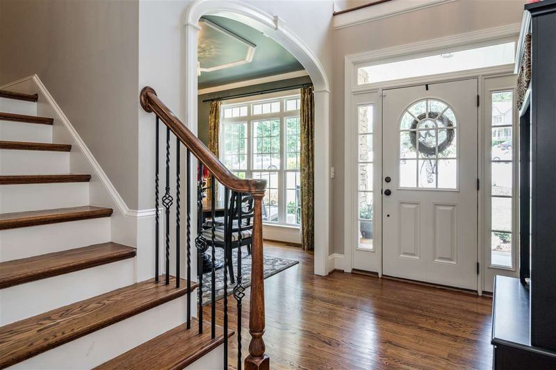 406 Mill Creek Dr, Clayton, NC 27527