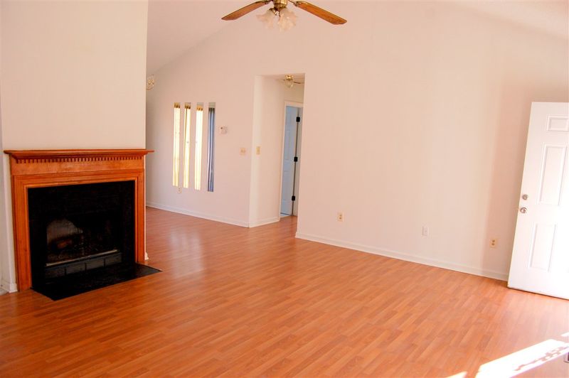 406 N Mineral Springs Rd, Durham, NC 27703