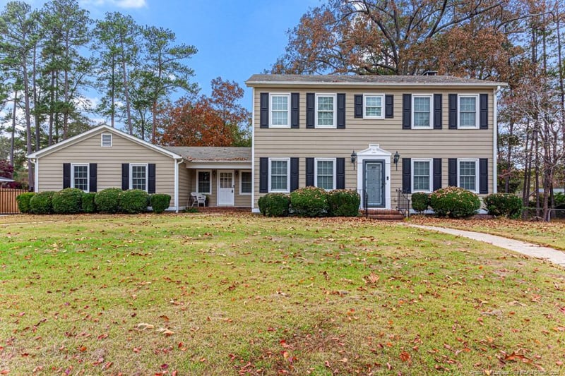 406 Murray Hill Rd, Fayetteville, NC 28303