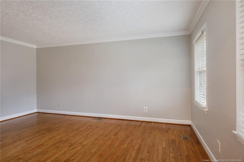 406 Murray Hill Rd, Fayetteville, NC 28303