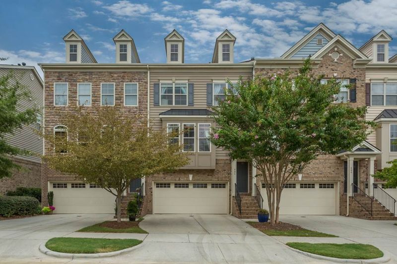 406 Panorama Park Pl, Cary, NC 27519