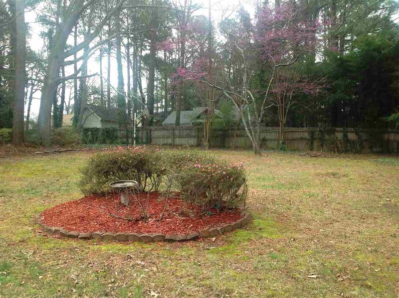 406 E Park St, Cary, NC 27511