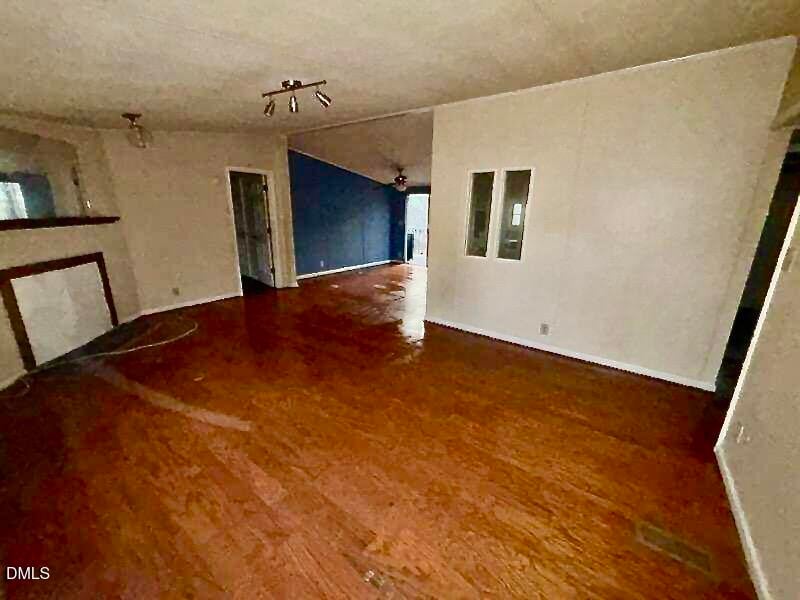 406 Rosewood Rd, Hillsborough, NC 27278