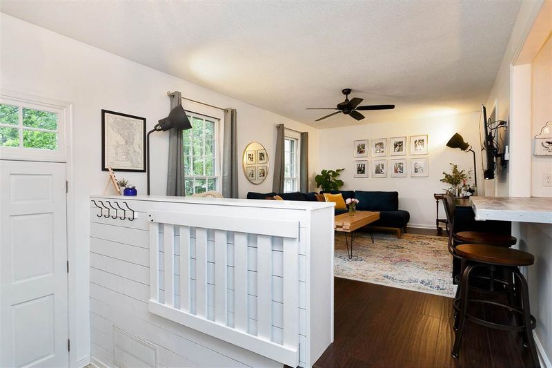 406 Rustic Ridge Rd, Cary, NC 27511