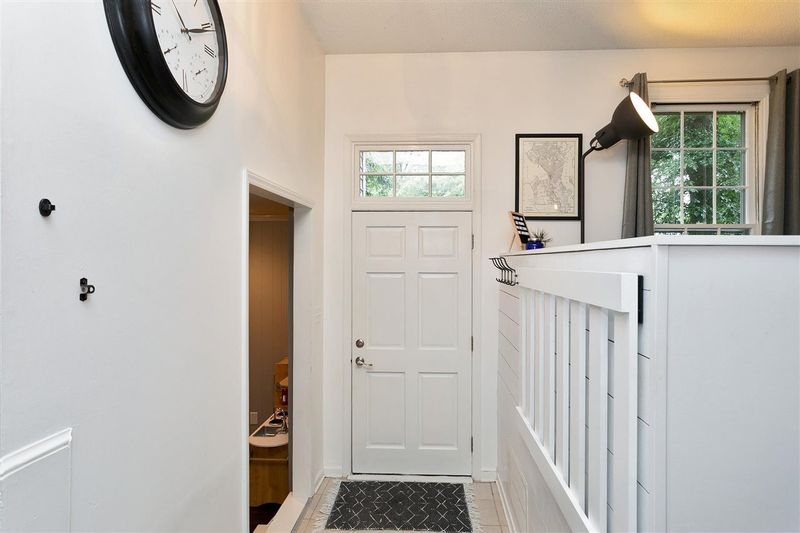 406 Rustic Ridge Rd, Cary, NC 27511