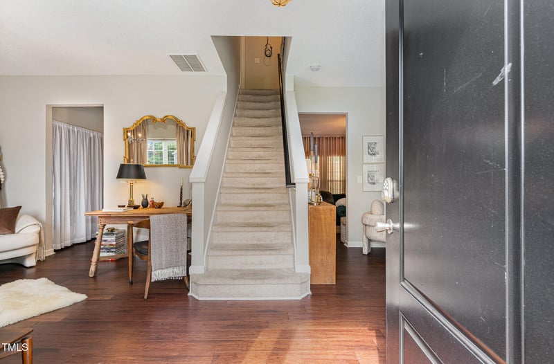 406 Sapphire Dr, Durham, NC 27703