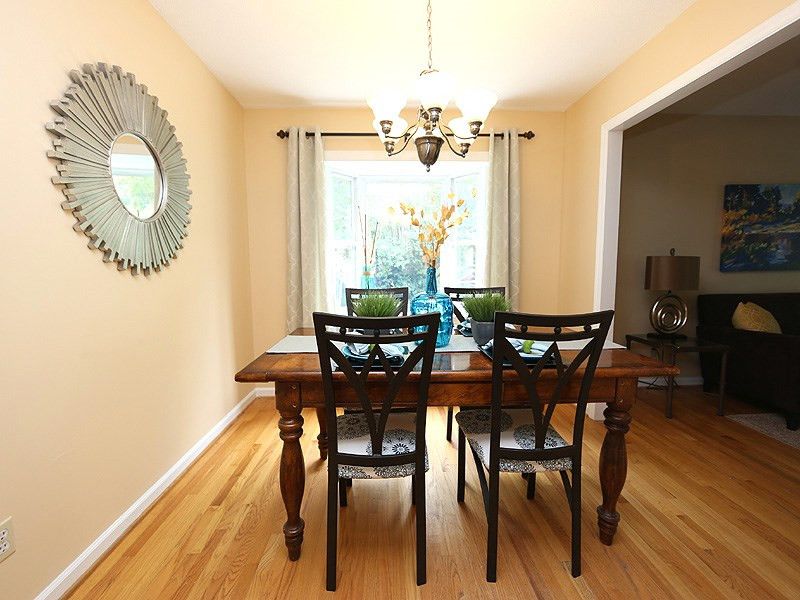 406 Sharon Rd, Chapel Hill, NC 27517