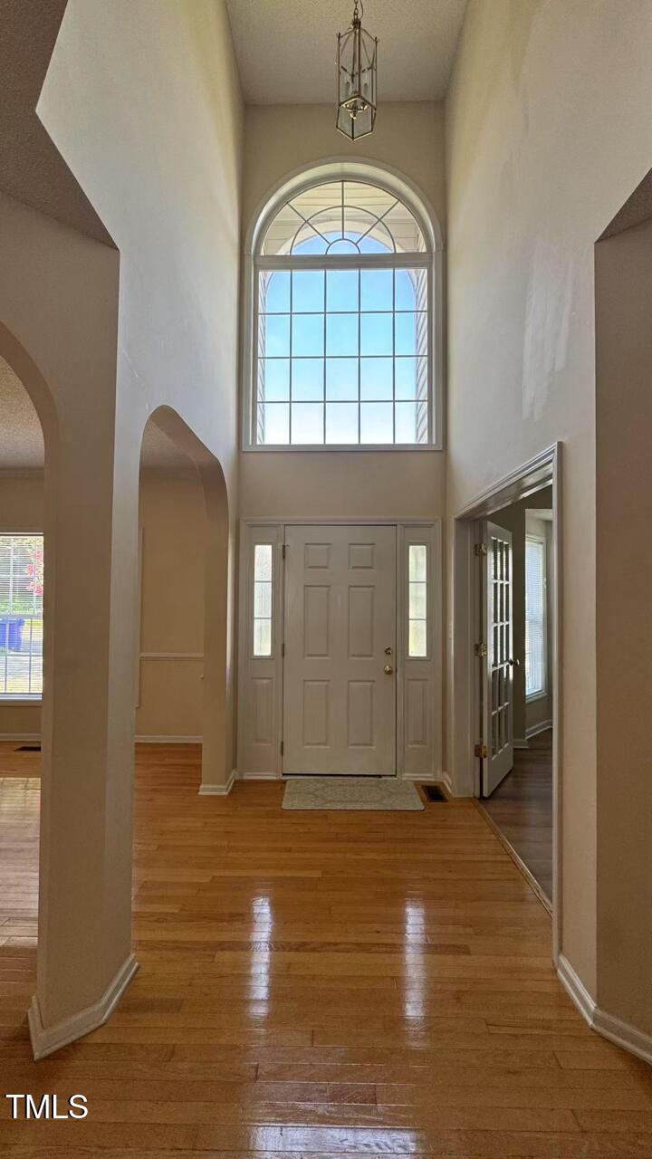 406 Somersview Dr, Chapel Hill, NC 27514