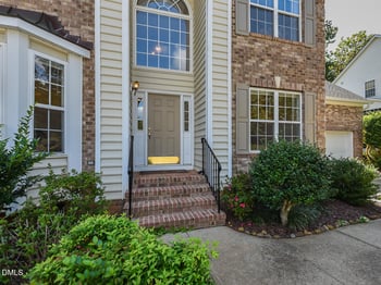 406 Somersview Dr, Chapel Hill, NC 27514