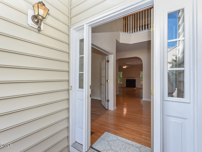 406 Somersview Dr, Chapel Hill, NC 27514