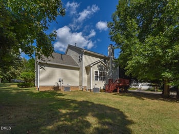 406 Somersview Dr, Chapel Hill, NC 27514