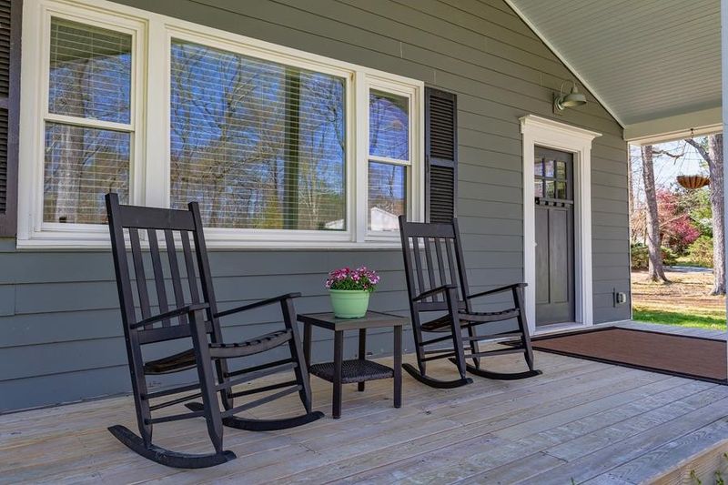 406 Walnut St, Chapel Hill, NC 27517