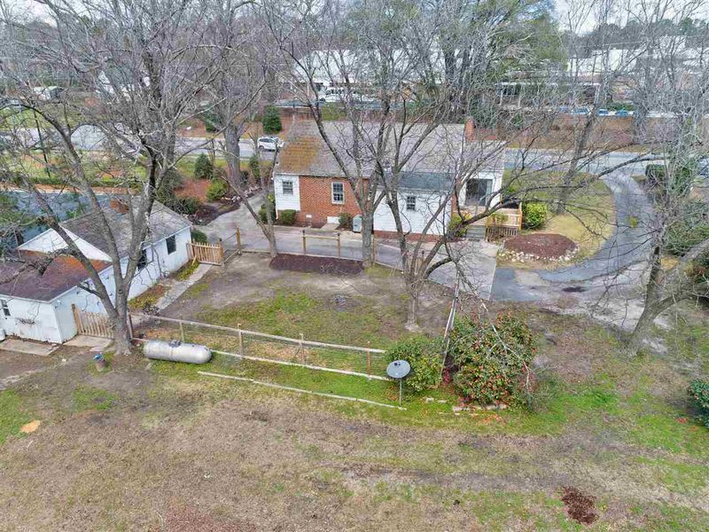 406 E Williams St, Apex, NC 27502