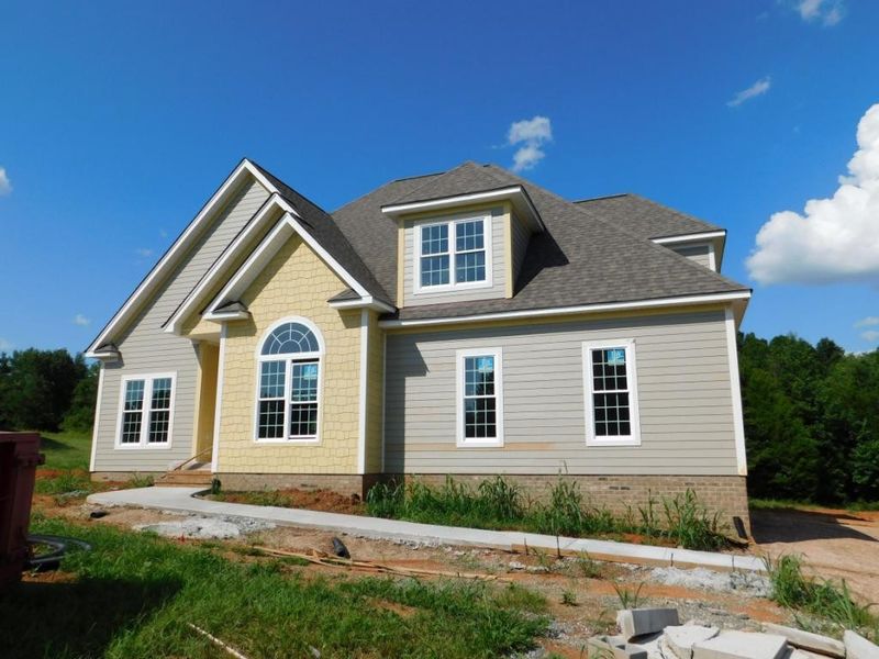 4060 Boyd Wright Rd, Burlington, NC 27215