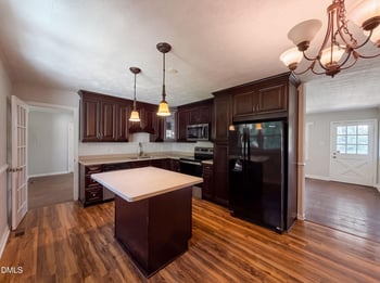 4060 Rosehill Rd, Fayetteville, NC 28311