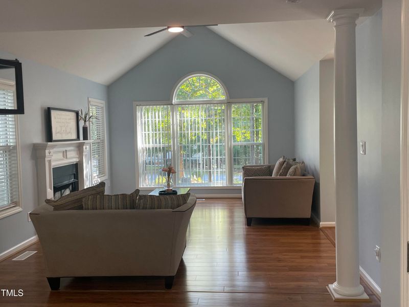 4061 Brooksdale Dr, Franklinton, NC 27525