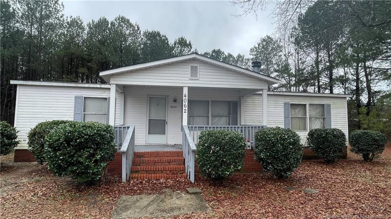 4062 Dudley St, Fayetteville, NC 28312
