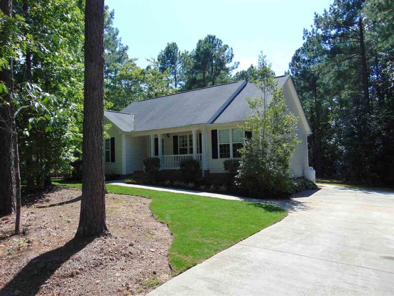 4065 Brooksdale Dr, Franklinton, NC 27525