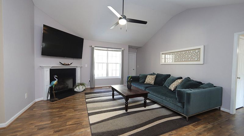4067 Brooksdale Dr, Franklinton, NC 27525