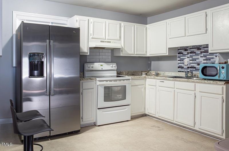 4067 Porter St, Hope Mills, NC 28348