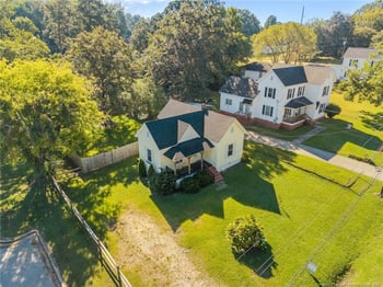 407 14th St, Erwin, NC 28339