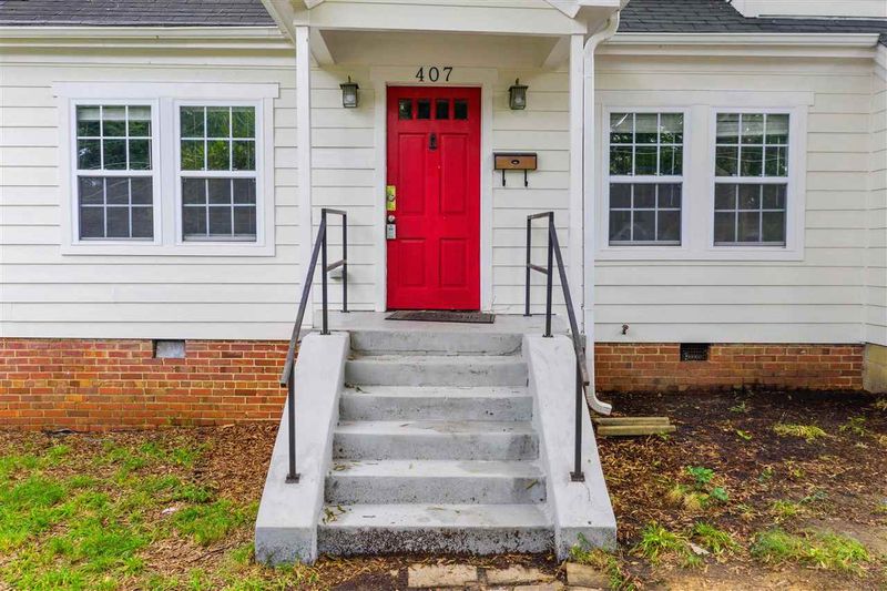 407 Brooks Ave, Raleigh, NC 27607