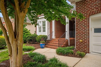 407 Chandler Grant Dr, Cary, NC 27519