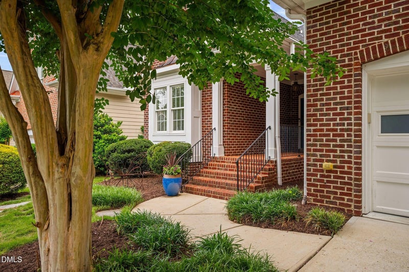 407 Chandler Grant Dr, Cary, NC 27519