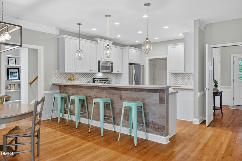 407 Chandler Grant Dr, Cary, NC 27519