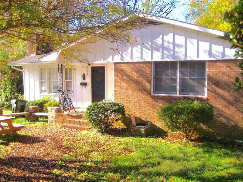 407 Cotton St, Chapel Hill, NC 27416
